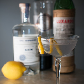 Aviation Cocktail // OakhurstKitchen.com